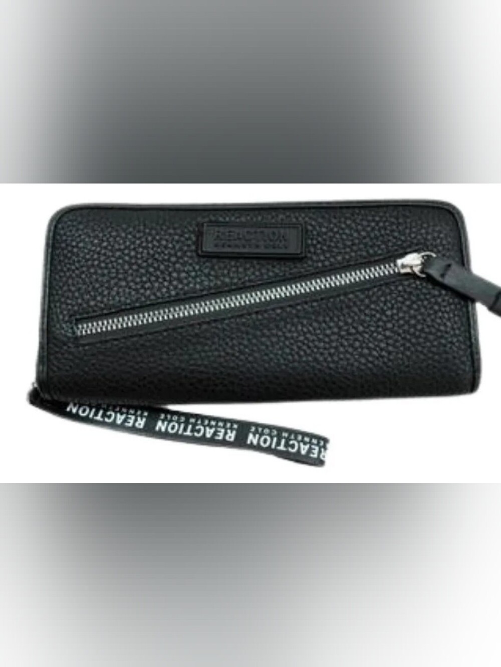 NWT Kenneth Cole Reaction Black Pebbled Zip Wallet with Logo Wristlet